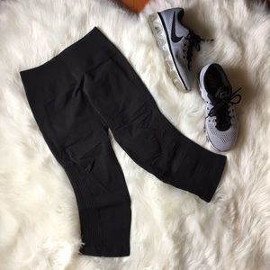 In the flow Lululemon Pants